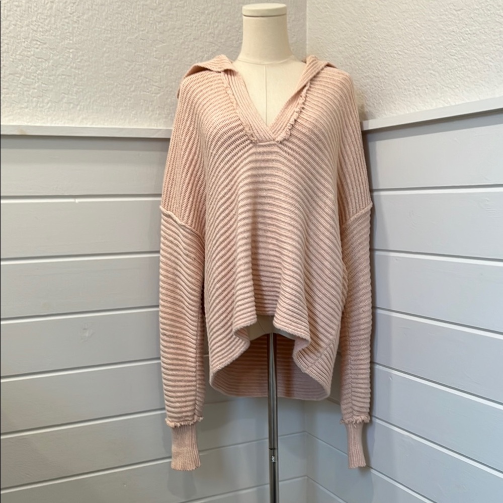 Free People “Marlie” Women's Pink Knit Sweater
